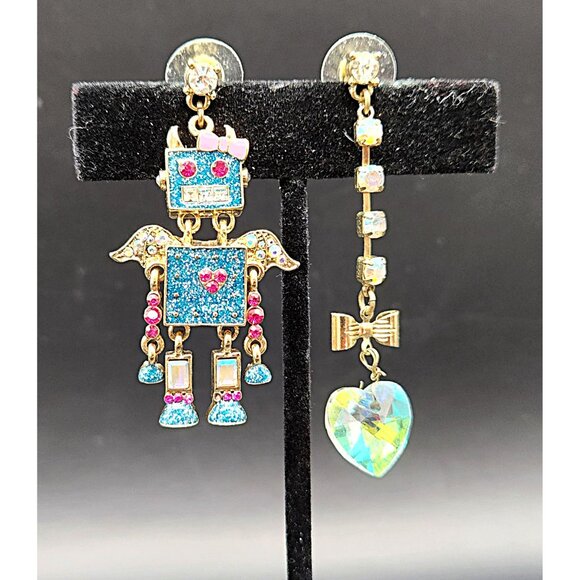 Betsey Johnson Mismatched Blue Glitter Robot Earrings Extremely Rare Collectors - Picture 2 of 11